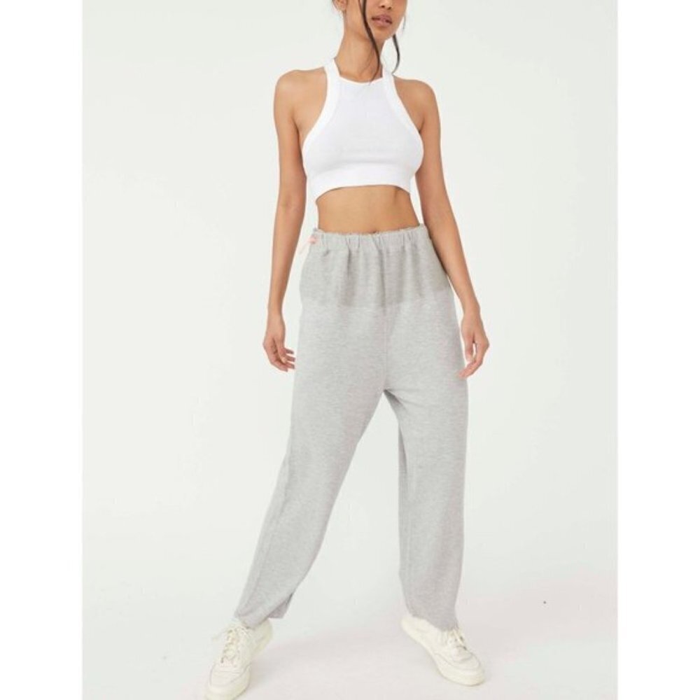 New Free People Movement Surfside Joggers In Heather Grey NWT Size Small - Picture 2 of 15